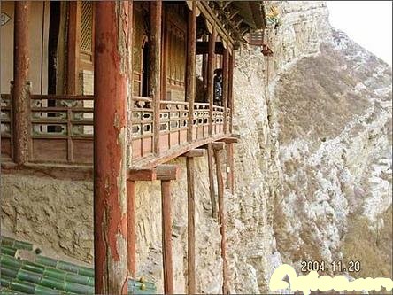 揭秘千年悬空寺不倒谜