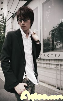 爱泡酒吧的紫微男生