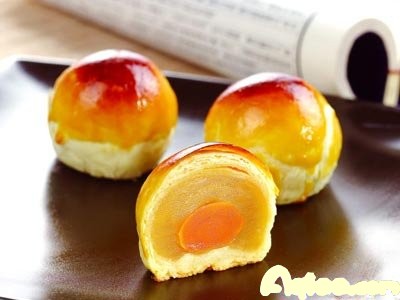 生肖中秋吃月饼开运